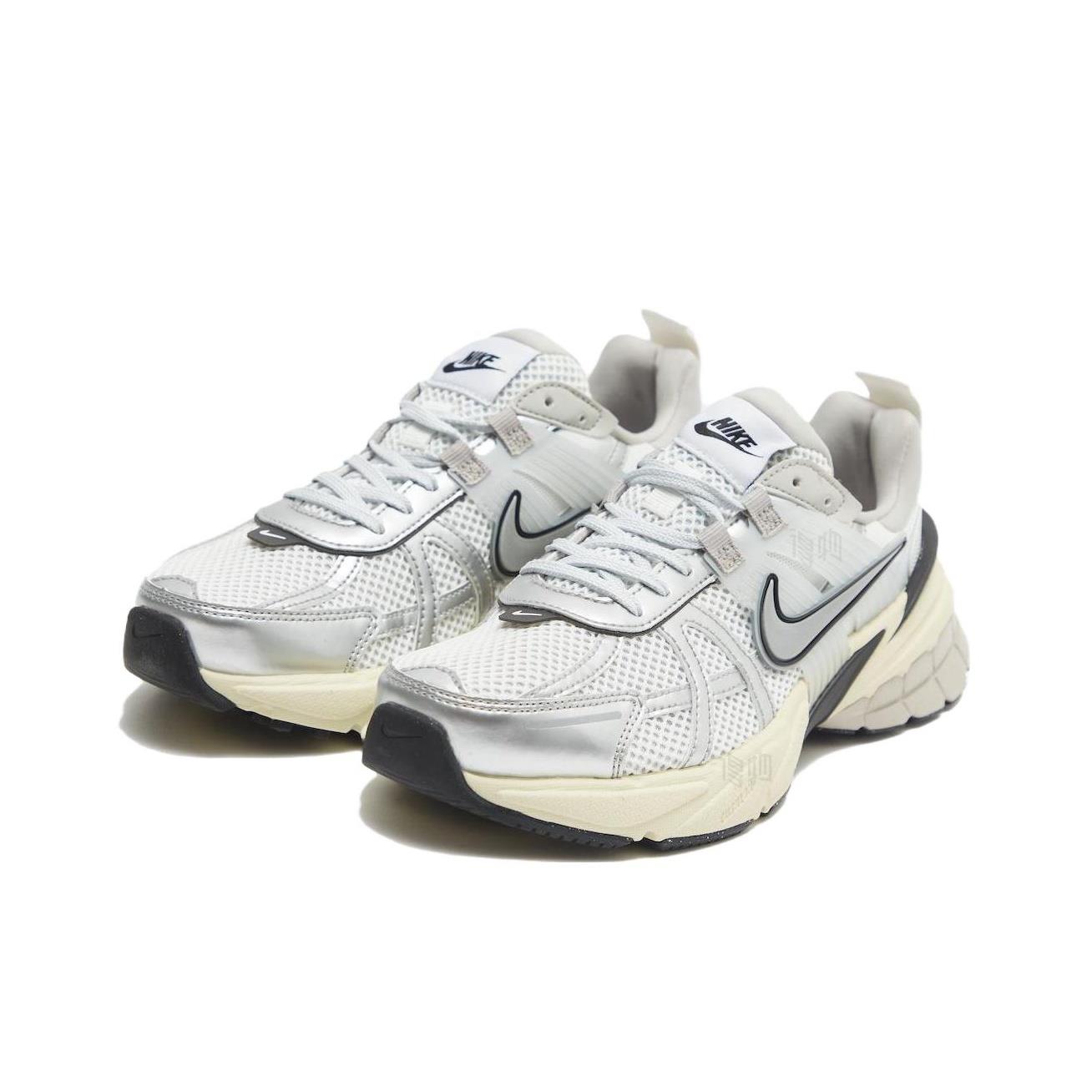Women Shoes Running Nike - Nike V2K Run Stylowe, jaskrawe kolory,